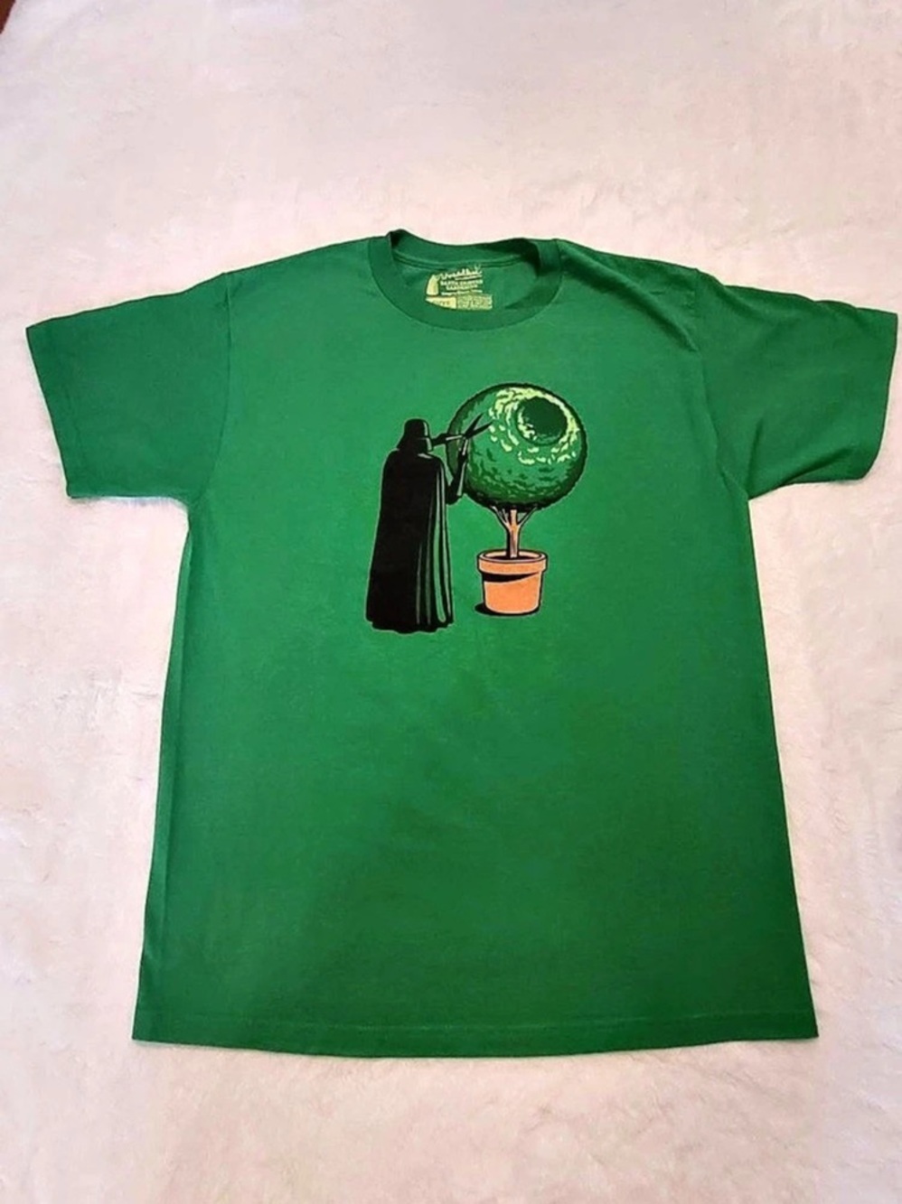 Threadless Darth Enjoyed Gardening Graphic Tee Green & Black Medium